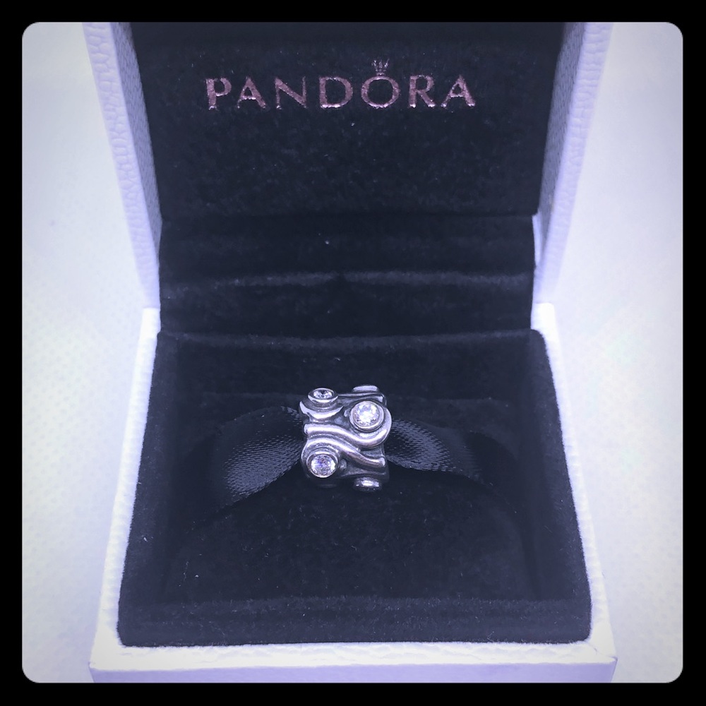 Pandora silver clear CZ ocean wave 🌊 charm